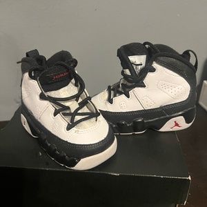 Little baby sneakers